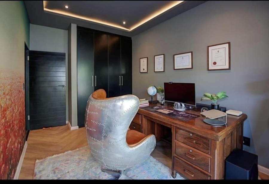 4 Bedroom Property for Sale in Sagewood Western Cape